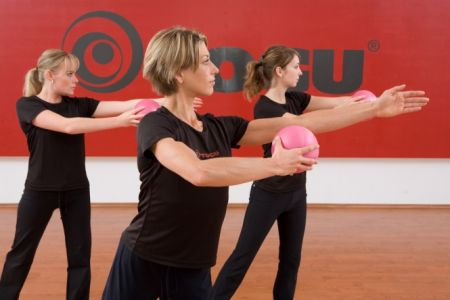 Пилатес-мяч TOGU Spirit-Ball 16 см перламутровый красный
