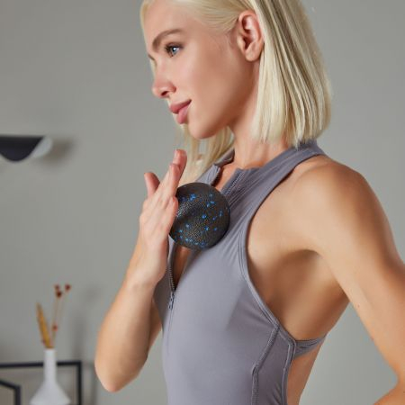 Массажный мяч INEX EPP Massage Ball 8 см, черный/синий