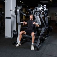 D-905 Жим от груди (Chest Press) рычаги серый