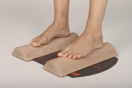 Опоры подвижные для стоп Pedalo Fußwalzen ( комплект из 2 платформ и коврика ) ( арт. 653098 )