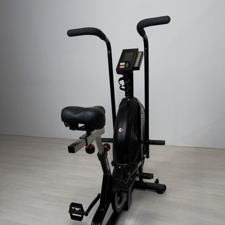 Велотренажер UNIX Fit  техно-аэробайк / Techno AirBike 900