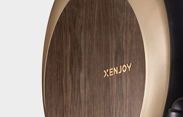 Эллиптический тренажер Xenjoy XE5 Эллиптический тренажер Xenjoy XE5