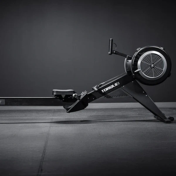 Гребной тренажер STEALTH AIR™ ROWER Torque Fitness ROW-TSR