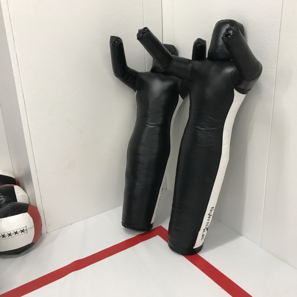 Манекен для борьбы FIGHTTECH WDP1 рост 130 см, черный