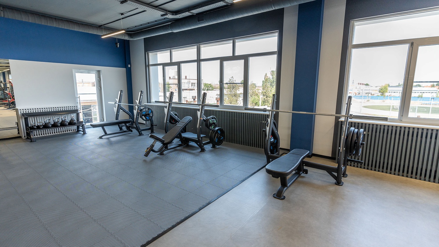 Фитнес клуб в спортивном комплексе «Кортфилд» г. Батайск (385 м²)