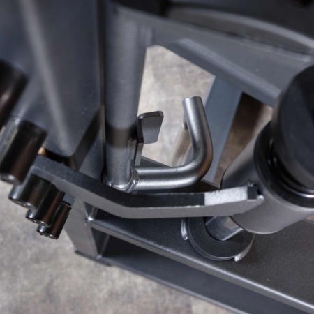 A616 Вертикальный жим ногами