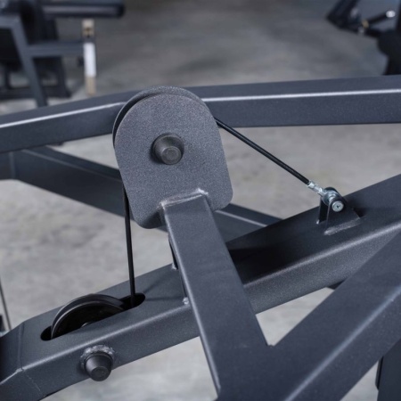 A2013 Наклонный грудной жим. Стек 100 кг