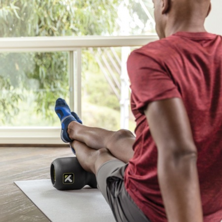 Массажный цилиндр Trigger Point CHANNEL Roller, черный