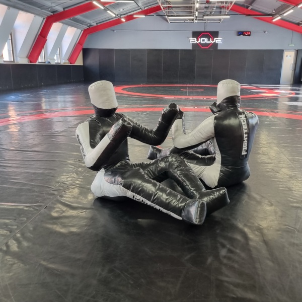 Тактический манекен FIGHTTECH WDBJJ черный/белый