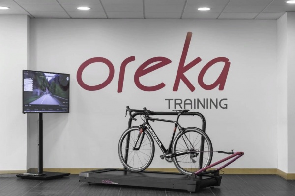 Интерактивный велотренажер Oreka 02