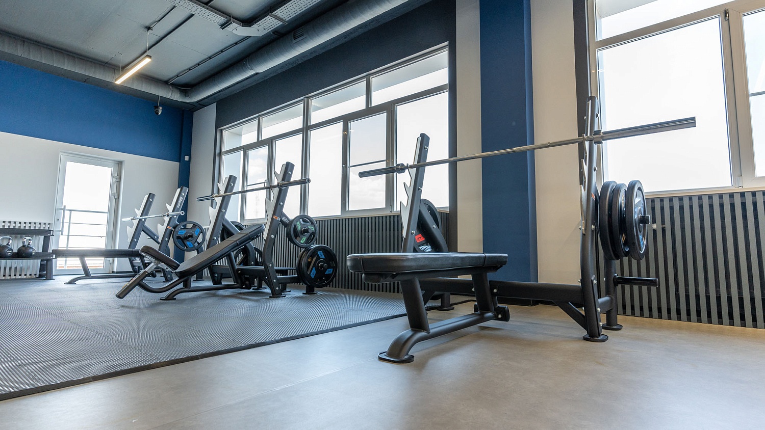 Фитнес клуб в спортивном комплексе «Кортфилд» г. Батайск (385 м²)