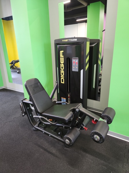 Сгибание ног лёжа/разгибание ног сидя Hasttings Digger HD031-1