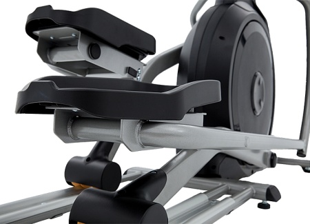 Эллиптический тренажер Spirit XE795