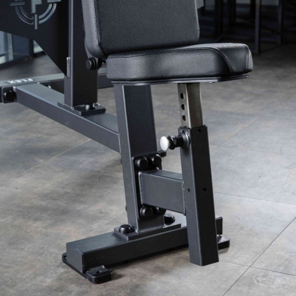 A750 Жим от плеч (двойной хват)